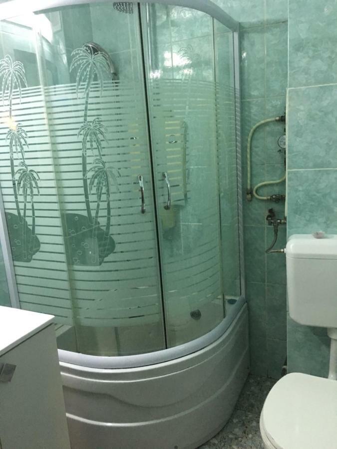Apartament Antonia Lägenhet Tîrgu Ocna Exteriör bild